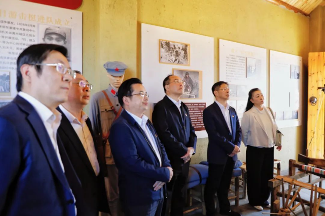 1731294462850155.jpg 06.jpg